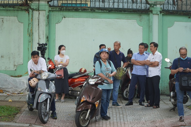 TP HCM: Trường học khẩn trương báo cáo về tình hình phức tạp an toàn giao thông giờ cao điểm - Ảnh 1.