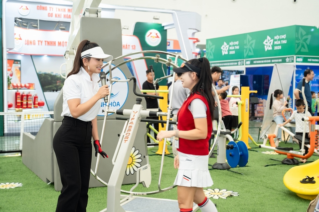 Diễn viên Thúy Hằng hiện ra sao sau tai nạn kinh hoàng? - Ảnh 2.