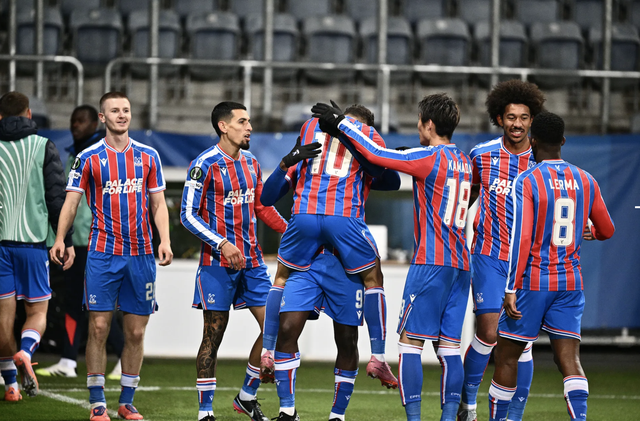 "Đại bàng" Crystal Palace lập kỷ lục ngày ra quân Conference League- Ảnh 6. "Đại bàng" Crystal Palace lập kỷ lục ngày ra quân Conference League- Ảnh 6.