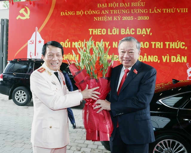 Tổng Bí thư Tô Lâm tham dự Đại hội Đảng bộ Công an Trung ương lần thứ VIII - Ảnh 1. Tổng Bí thư Tô Lâm tham dự Đại hội Đảng bộ Công an Trung ương lần thứ VIII - Ảnh 1.