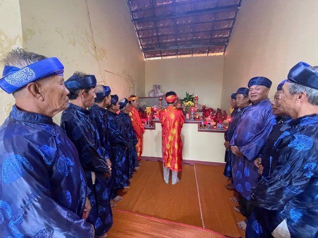 CUỘC THI VIẾT “CHỦ QUYỀN QUỐC GIA BẤT KHẢ XÂM: Tình đất, tình người với Hoàng Sa - Ảnh 2.
