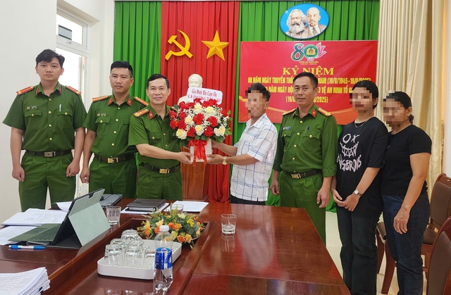 Cuộc đấu tranh tâm trí của nữ sinh viên Đắk Lắk bị bắt cóc online Tại TP HCM - Ảnh 1. Cuộc đấu tranh tâm trí của nữ sinh viên Đắk Lắk bị bắt cóc online Tại TP HCM - Ảnh 1.