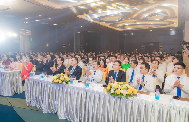 Kỷ niệm 42 năm thành lập: Khatoco tôn vinh và tri ân người lao động - Ảnh 1.