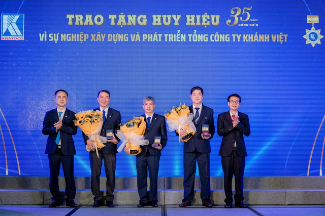 Kỷ niệm 42 năm thành lập: Khatoco tôn vinh và tri ân người lao động - Ảnh 5.