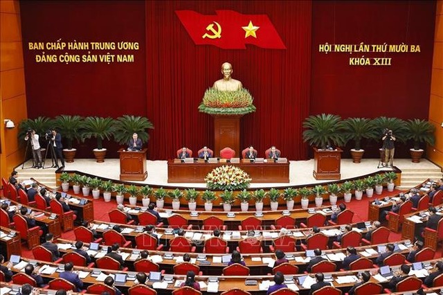 Những hình ảnh khai mạc Hội nghị Trung ương 13 - Ảnh 2.