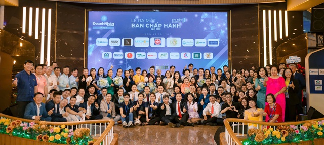 Vinh danh 50 “Doanh nhân và Thương hiệu” tiêu biểu nhân Ngày Doanh nhân Việt Nam - Ảnh 1.