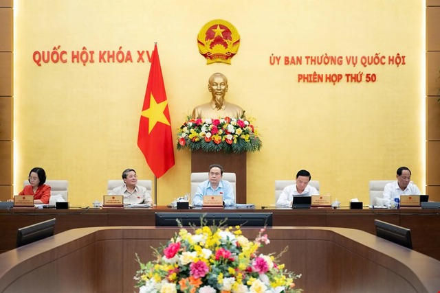 Phiên họp 50 của Ủy ban Thường vụ Quốc hội cho ý kiến về công tác nhân sự - Ảnh 1.