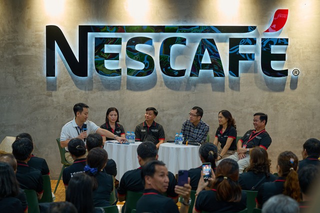 Tôn vinh người nông dân phát triển nông nghiệp bền vững - Ảnh 2.