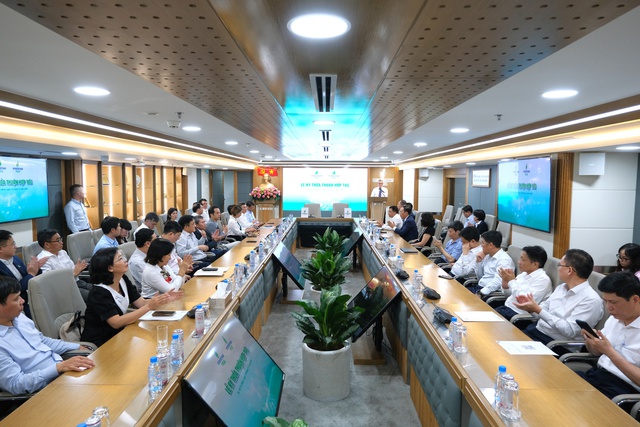 PVOIL và PVEP tăng cường hợp tác, nâng cao chuỗi giá trị Petrovietnam - Ảnh 1.