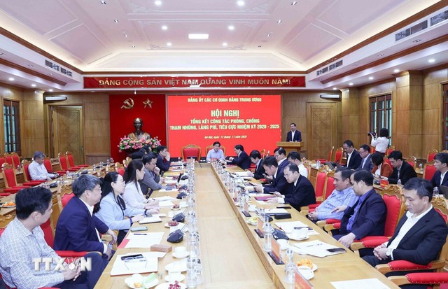 Ngăn ngừa tham nhũng hiệu quả: Hướng đi mới từ đảng ủy các cơ quan Đảng Trung ương - Ảnh 1. Ngăn ngừa tham nhũng hiệu quả: Hướng đi mới từ đảng ủy các cơ quan Đảng Trung ương - Ảnh 1.