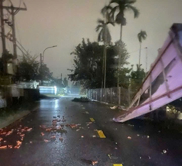 - Ảnh 11. - Ảnh 11.