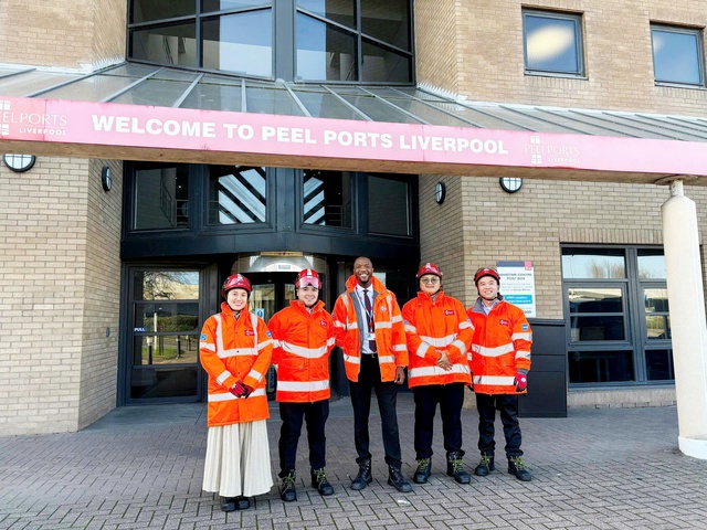 Cảng quốc tế Long An xuất sắc đạt giải thưởng phát triển con người - People Development Award - Ảnh 3.