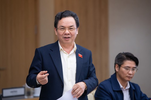 - Ảnh 1. Người dân nộp nhiều tỉ đồng khi chuyển đất vườn sang đất ở, đại biểu Quốc hội nói gì? - Ảnh 1.