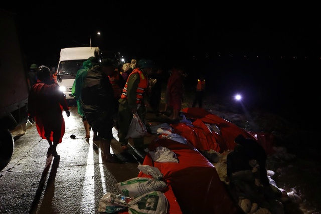 - Ảnh 18. - Ảnh 18.