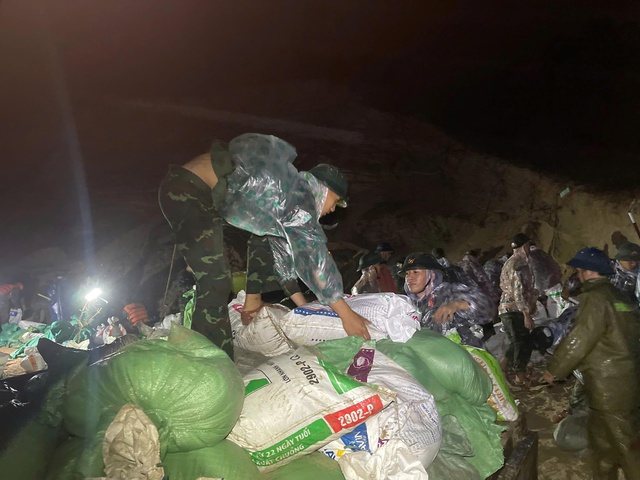 - Ảnh 16. - Ảnh 16.