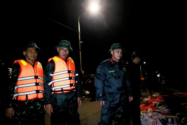 - Ảnh 1. - Ảnh 1.