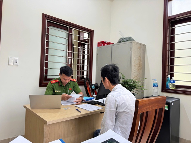 Phạt 3 thanh niên đăng ảnh “nhạy cảm” của người khác lên nhóm Zalo - Ảnh 1. Phạt 3 thanh niên đăng ảnh “nhạy cảm” của người khác lên nhóm Zalo - Ảnh 1.