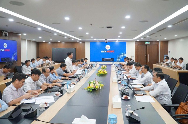 Đẩy nhanh tiến độ đóng điện các dự án 110 KV tại TP HCM - Ảnh 1.