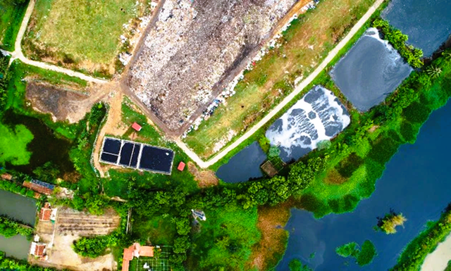 Đóng cửa bãi rác quá tải, gây mùi hôi thối ở bãi biển nổi tiếng Thanh Hóa - Ảnh 3.