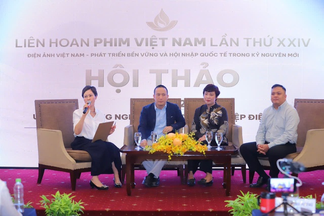 NSƯT Đặng Thái Huyền đáp trả quan điểm "Mưa đỏ" là "chiếc áo quá rộng"! - Ảnh 2.