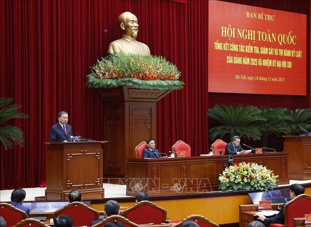 Tổng Bí thư Tô Lâm: Xây dựng đội ngũ cán bộ kiểm tra "trong sáng như gương, sắc bén như gươm" - Ảnh 2.