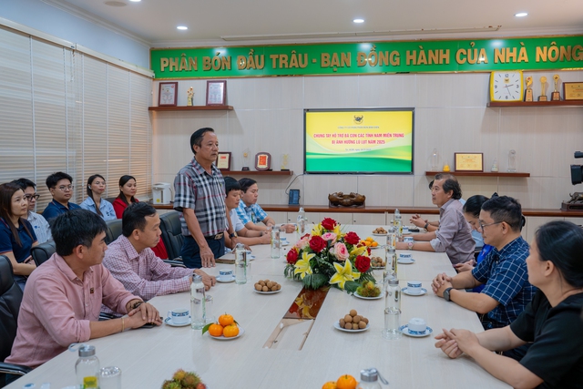 Vừa rời Thanh Hóa, Bình Điền tiếp tục triển khai gói hỗ trợ khẩn cấp 3,1 tỉ đồng hướng về miền Trung - Ảnh 2.