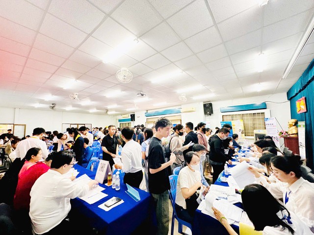 Địa chỉ tin cậy dành cho người lao động hưởng trợ cấp thất nghiệp - Ảnh 1.