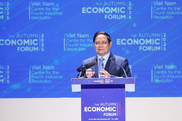 Thủ tướng Phạm Minh Chính tham dự Diễn đàn Kinh tế mùa thu 2025 tại TP HCM - Ảnh 3.