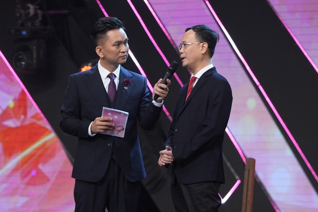 Điều kỳ diệu từ ca ghép tim đầu tiên của chương trình "Trái tim cho em" - Ảnh 2.