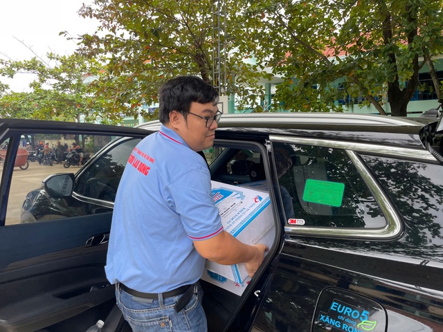 Chương trình "Triệu tập vở cho học sinh vùng thiên tai" đến Khánh Hòa - Ảnh 7.