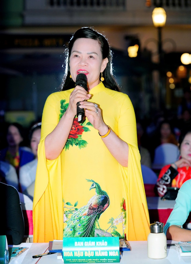 Hoa hậu nhân ái Đậu Hằng Nga ngồi “ghế nóng” Hoa hậu Áo dài Bản sắc Việt Nam 2025 - Ảnh 1.