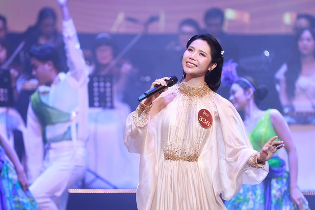 Đào Lê Phương Chi giành ngôi Quán quân "Tiếng hát Hà Nội 2025" - Ảnh 3.