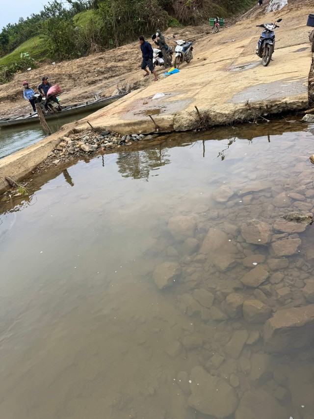 Đà Nẵng chi 18 tỉ đồng khắc phục ngầm Sông Tum bị lũ cuốn - Ảnh 8. Đà Nẵng chi 18 tỉ đồng khắc phục ngầm Sông Tum bị lũ cuốn - Ảnh 8.