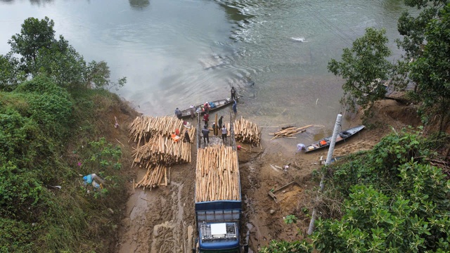 Đà Nẵng chi 18 tỉ đồng khắc phục ngầm Sông Tum bị lũ cuốn - Ảnh 1. Đà Nẵng chi 18 tỉ đồng khắc phục ngầm Sông Tum bị lũ cuốn - Ảnh 1.