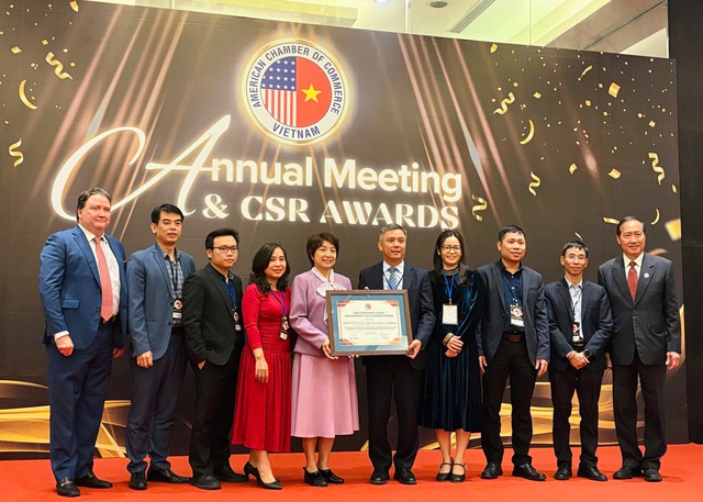 BIDV MetLife được vinh danh lần thứ 10 liên tiếp tại AmCham CSR Awards - Ảnh 1.