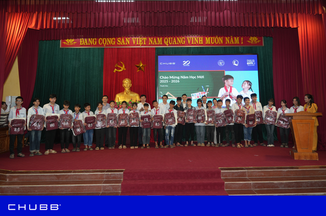 Chubb Life Việt Nam cam kết "Vì một thế giới tốt đẹp hơn" tại AmCham - Ảnh 2.