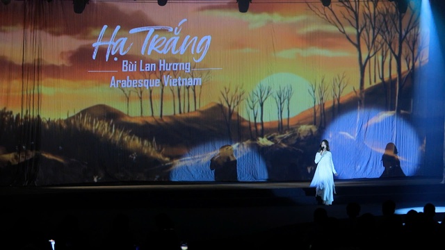 Eras Land lan tỏa yêu thương tới miền Trung - Ảnh 4.