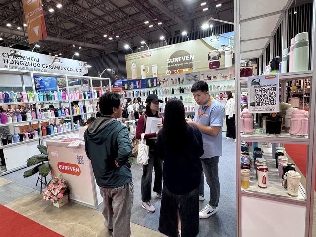 Triển l&atilde;m đồ chơi trẻ em v&agrave; qu&agrave; tặng tại TP HCM thu h&uacute;t h&agrave;ng ng&agrave;n kh&aacute;ch tham quan - Ảnh 8.