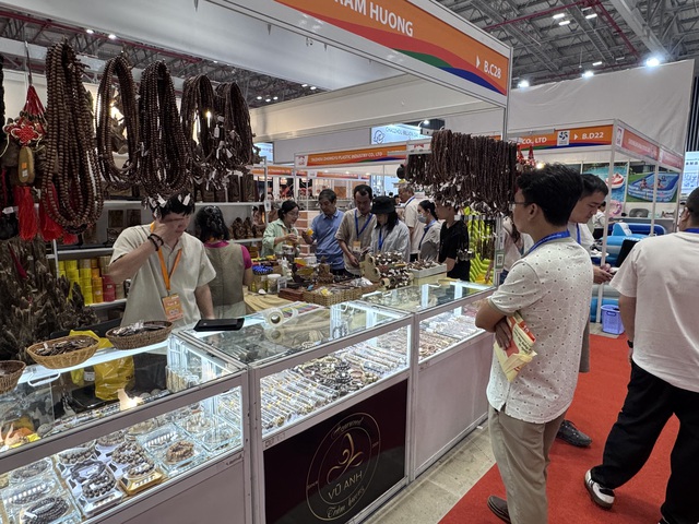 Triển l&atilde;m đồ chơi trẻ em v&agrave; qu&agrave; tặng tại TP HCM thu h&uacute;t h&agrave;ng ng&agrave;n kh&aacute;ch tham quan - Ảnh 9.