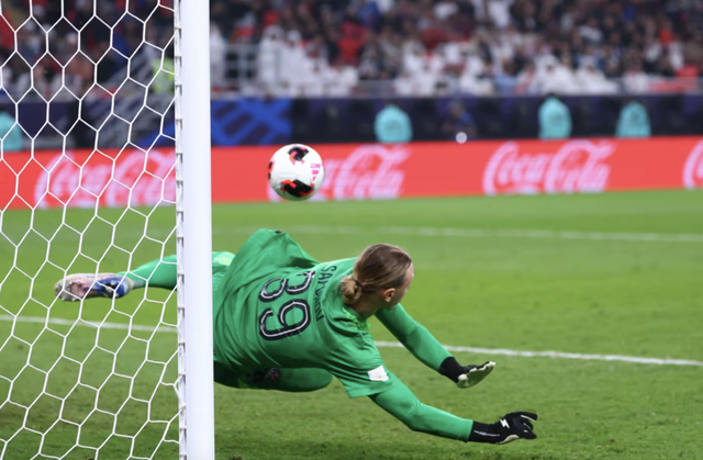 Thủ môn đẩy 4 quả luân lưu, PSG vô địch Intercontinental Cup 2025 - Ảnh 4.