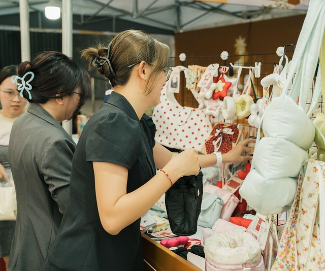 Global Festive - Thắp sáng mùa lễ hội tại The Global City - Ảnh 4.