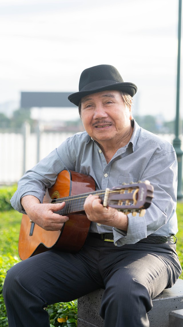Diễn viên kỳ cựu của hãng phim Giải phóng bất ngờ làm liveshow ở tuổi U90 - Ảnh 4.