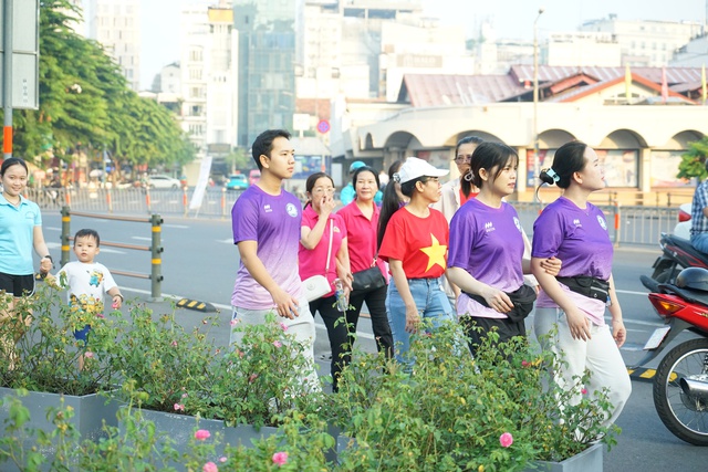 Người trẻ Bến Thành lan tỏa yêu thương vì người nghèo - Ảnh 5.