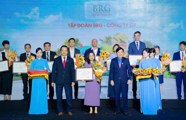 Tập đoàn BRG lần thứ 5 liên tiếp được vinh danh doanh nghiệp bền vững Việt Nam - Ảnh 1.