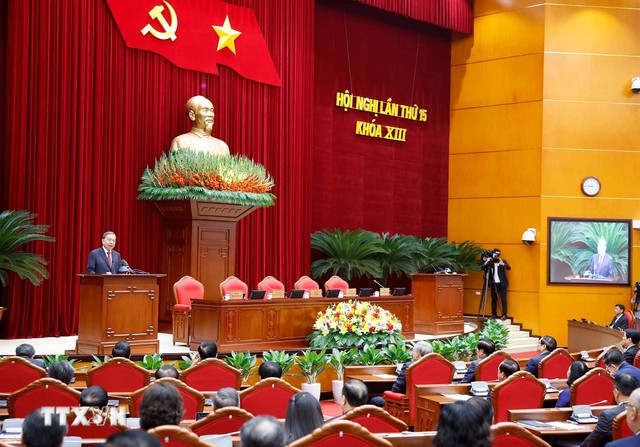 Bế mạc Hội nghị lần thứ 15 Ban Chấp h&agrave;nh Trung ương Đảng kh&oacute;a XIII tại H&agrave; Nội - Ảnh 2.