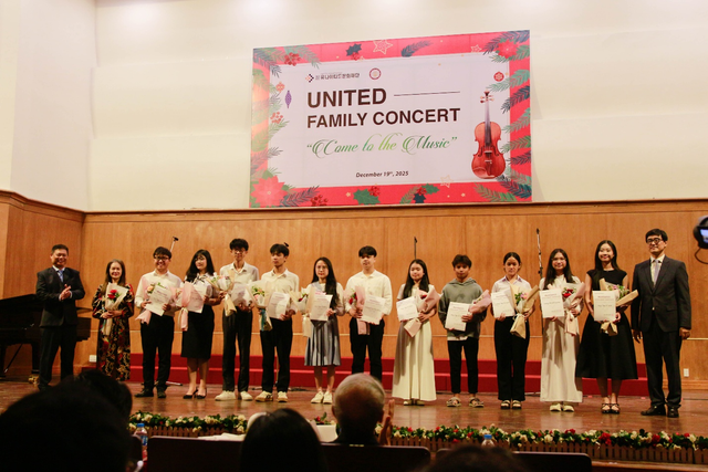 United Family Concert 2025: Âm nhạc cổ điển thăng hoa và giá trị nhân văn tại Nhạc viện TP HCM - Ảnh 2.