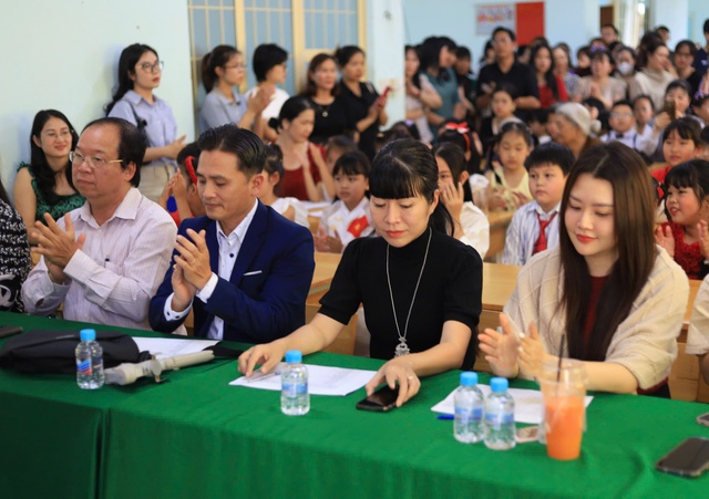 Bảo Lộc lần đầu tham gia tổ chức "Tìm kiếm tài năng MC nhí" - Ảnh 3.