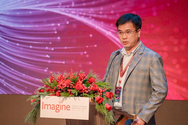 UEH.ISB trở thành điểm hội tụ của học giả toàn cầu về công việc và sức khỏe tinh thần - Ảnh 2.