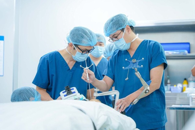 Vinmec Central Park: 10 năm tiên phong chuẩn quốc tế, mở lối cho y học dựa trên giá trị - Ảnh 3.