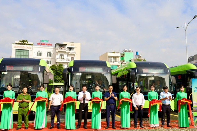 58 xe bu&yacute;t điện mới xuất hiện tr&ecirc;n đường phố TP HCM - Ảnh 6.